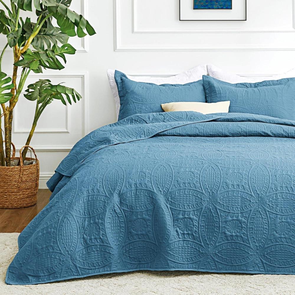 imageLoves cabin Quilts for Queen Bed Olive Green Bedspreads  Soft Bed Summer Lightweight Bedspread Comforter  Modern Style Coin Pattern Coverlet for All Season  3 Pieces 1 Quilt 2 Pillow ShamsCoin Pattern Misty Blue