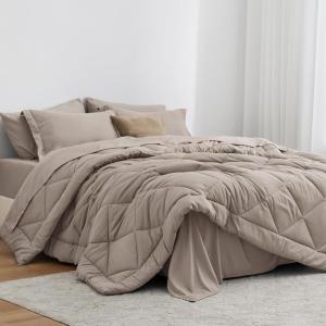 Love’s cabin Full Comforter Set Black, 7 Pieces Full Bed in a Bag, All Season Bedding Sets with 1 Comforter, 1 Flat Sheet, 1 Fitted Sheet, 2 Pillowcase and 2 Pillow Sham(Burlwood)