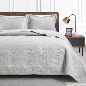 Love’s cabin Quilts for Queen Bed Olive Green Bedspreads – Soft Bed Summer Lightweight Bedspread Comforter – Modern Style Coin Pattern Coverlet for All Season – 3 Pieces (1 Quilt, 2 Pillow Shams)(Coin Pattern Light Grey)